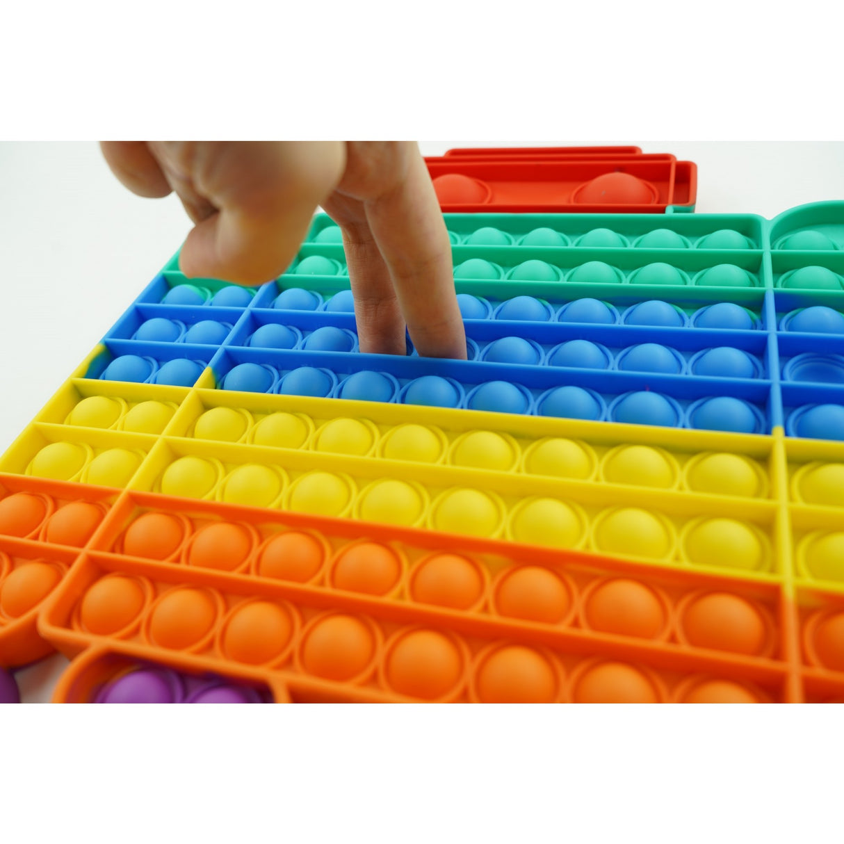 Jucarie antistres din silicon Flippy, Pop it Now and Flip It ,Robot ,Multicolor ,Model 3 - vivimall.ro