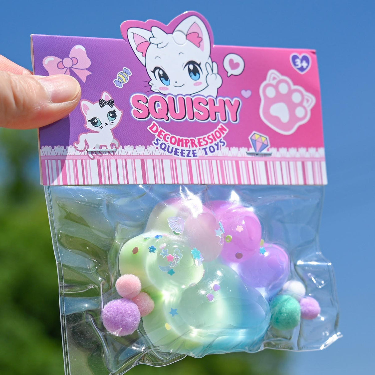 Detaliu textură moale jucărie squishy lăbuță de pisică, material TPR cu revenire lentă, multicolor