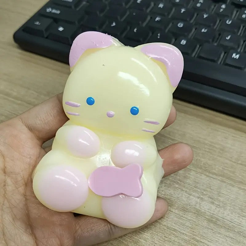 Jucarie Antistres Squishy, Vivimall, cu Revenire Lenta, Model Pisicuta, Squeeze Pinch Family, 9 x 5.5 cm, Galben