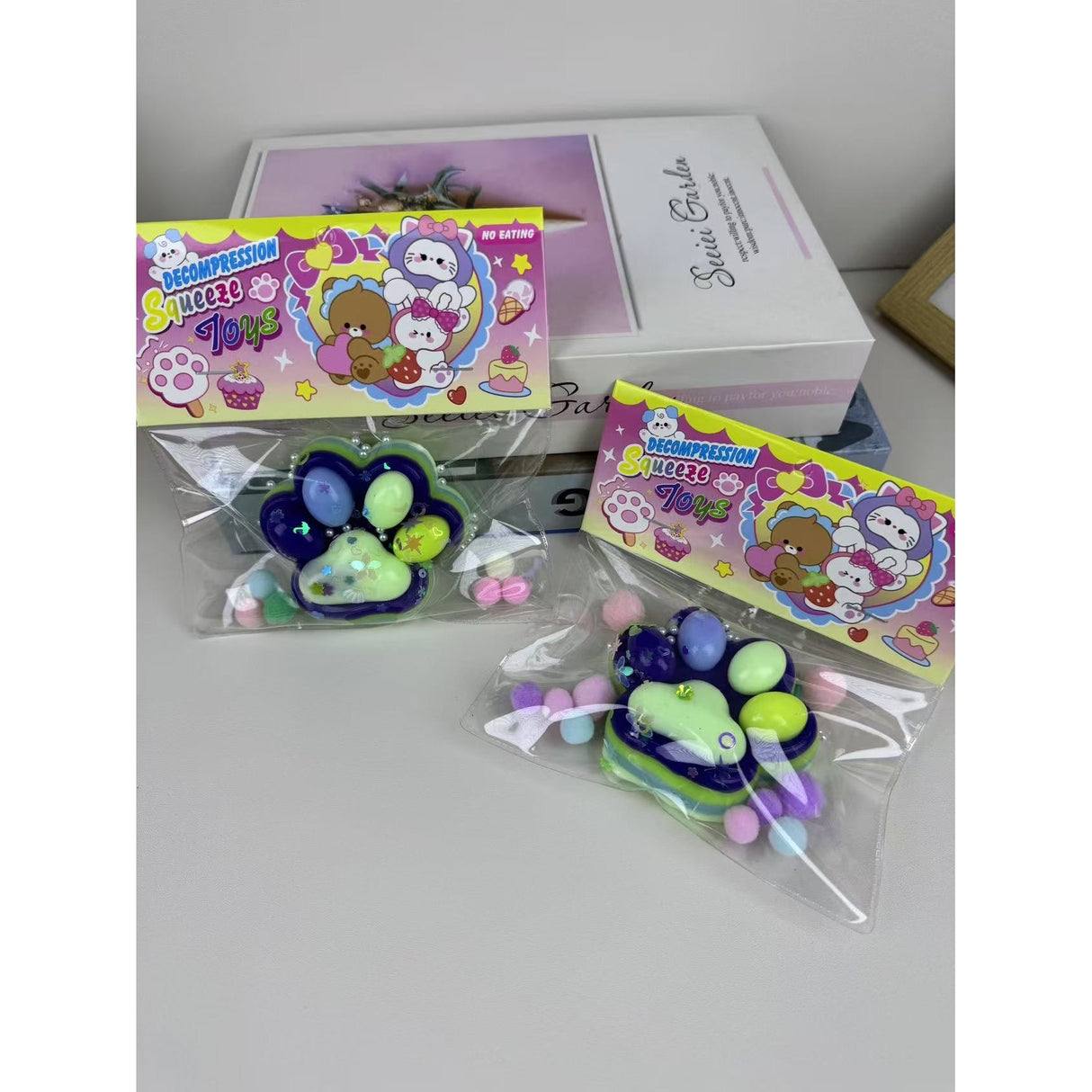 Jucarie Antistres Squishy, Vivimall, cu Revenire Lenta, Squeeze Toys, Model Cat Paw, 12.5x10.5 cm, 220g, +3 Ani, din TPR, Model 6, Multicolor - vivimall.ro