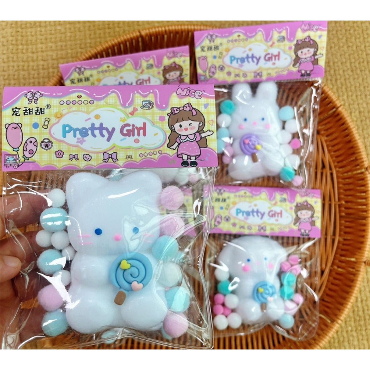 Jucarie Antistres Squishy, Vivimall, cu Revenire Lenta, Squeeze Pretty Girl, Model Animalut, Ambalaj Transparent, Alb - vivimall.ro