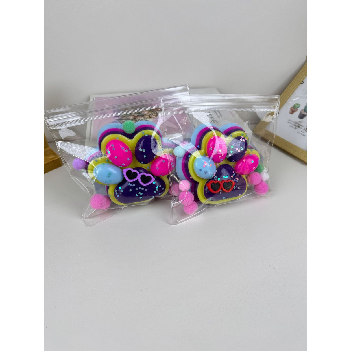 Jucarie Antistres Squishy, Vivimall, cu Revenire Lenta, Squeeze Toys, Model Cat Paw, 12.5x10.5 cm, 220g, +3 Ani, din TPR, Model 5, Multicolor - vivimall.ro