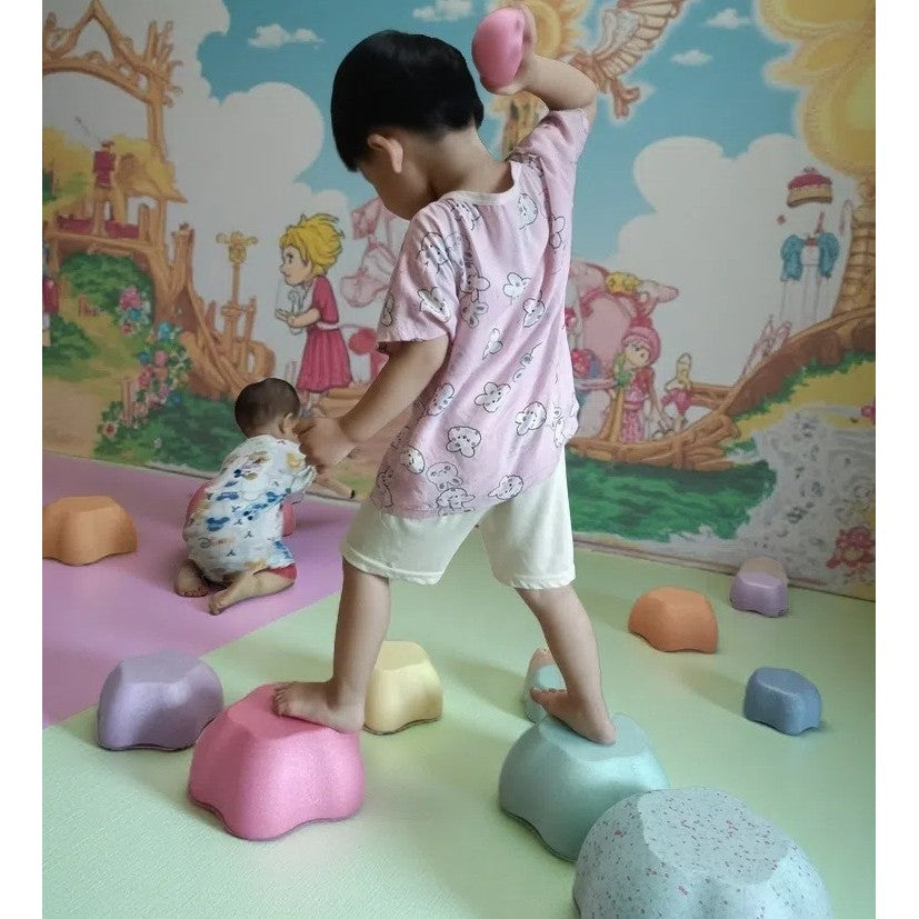 Jucarie de Echilibru, Flippy, Tip Stepping Stones, 6 Piese, din Spuma, pentru Miscare, Sarituri, Prindere, 28 x 28 x 50 cm, Model 5, Multicolor - vivimall.ro