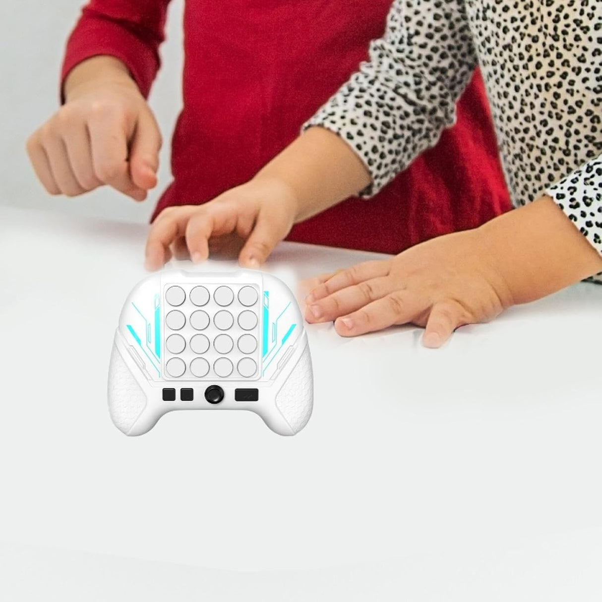 Jucarie Interactiva Pop It, Tip Consola, Anti-Stres, 5 Moduri De Joc, Din Abs Si Silicon, +3 Ani, Sunete Si Lumini - vivimall.ro