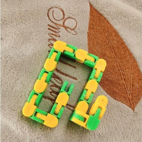 Jucărie Senzorială Antistres Flippy - Puzzle de Îmbinat Tip Șarpe, 24 Piese, +3 Ani, Galben/Verde - vivimall.ro