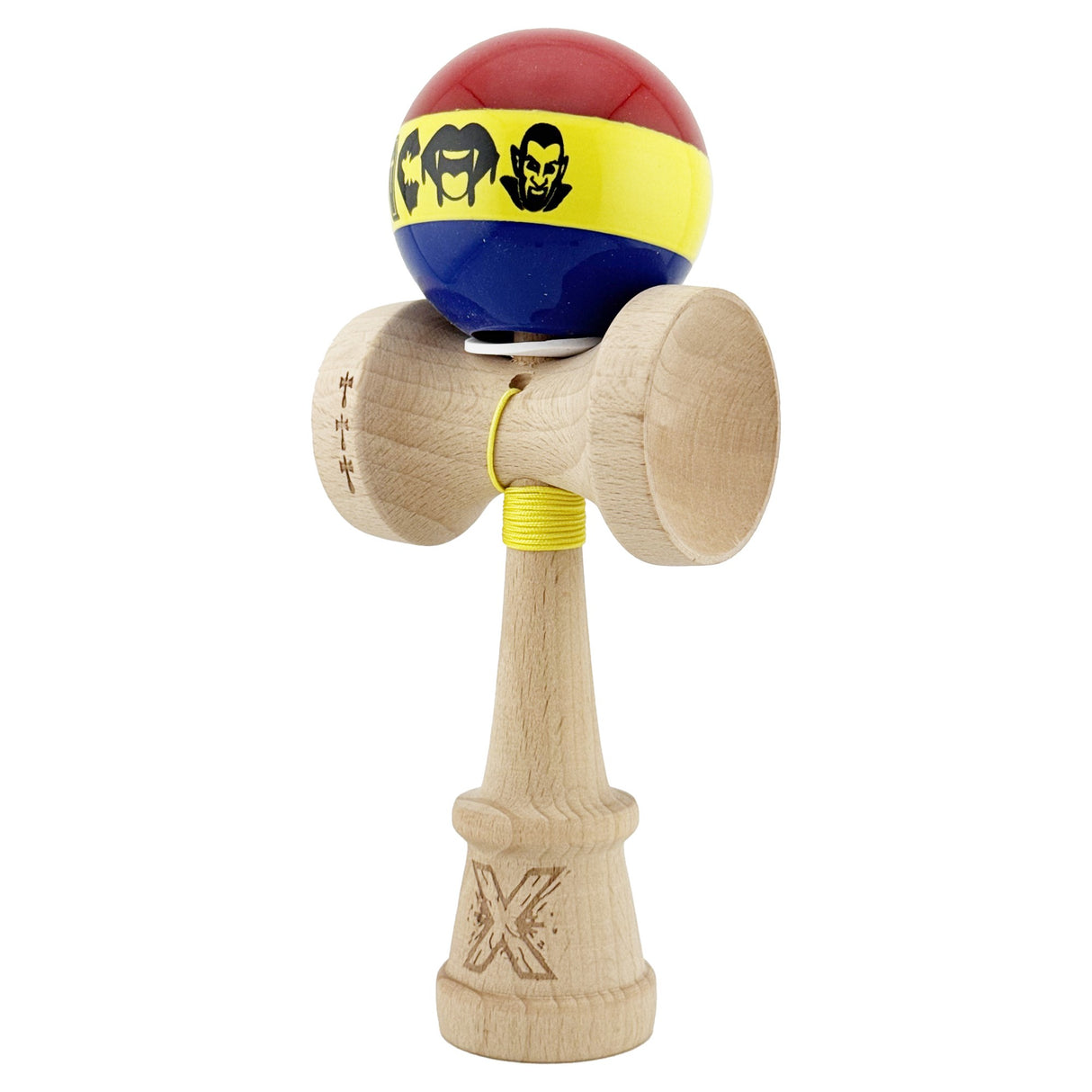 Kendama profesională din lemn cu rulment metalic, vedere lateral stângă, model Dracula