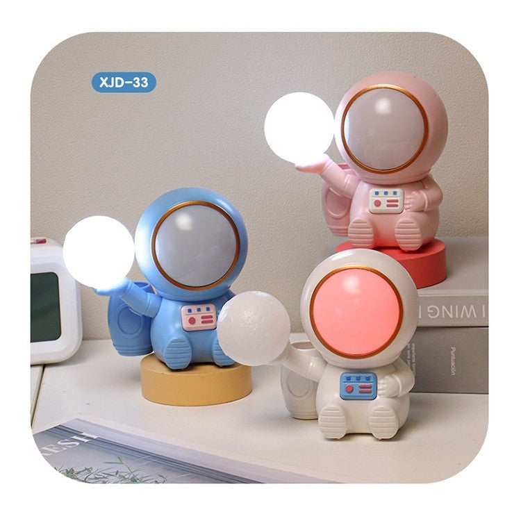 Lampa de Veghe 2in1, Flippy, Lampa, Ascutitoare si Spatiu Depozitare, Model Astronaut, Incarcare USB, din ABS, 12 x 7 x 11 cm, Lumina Led, Multicolor