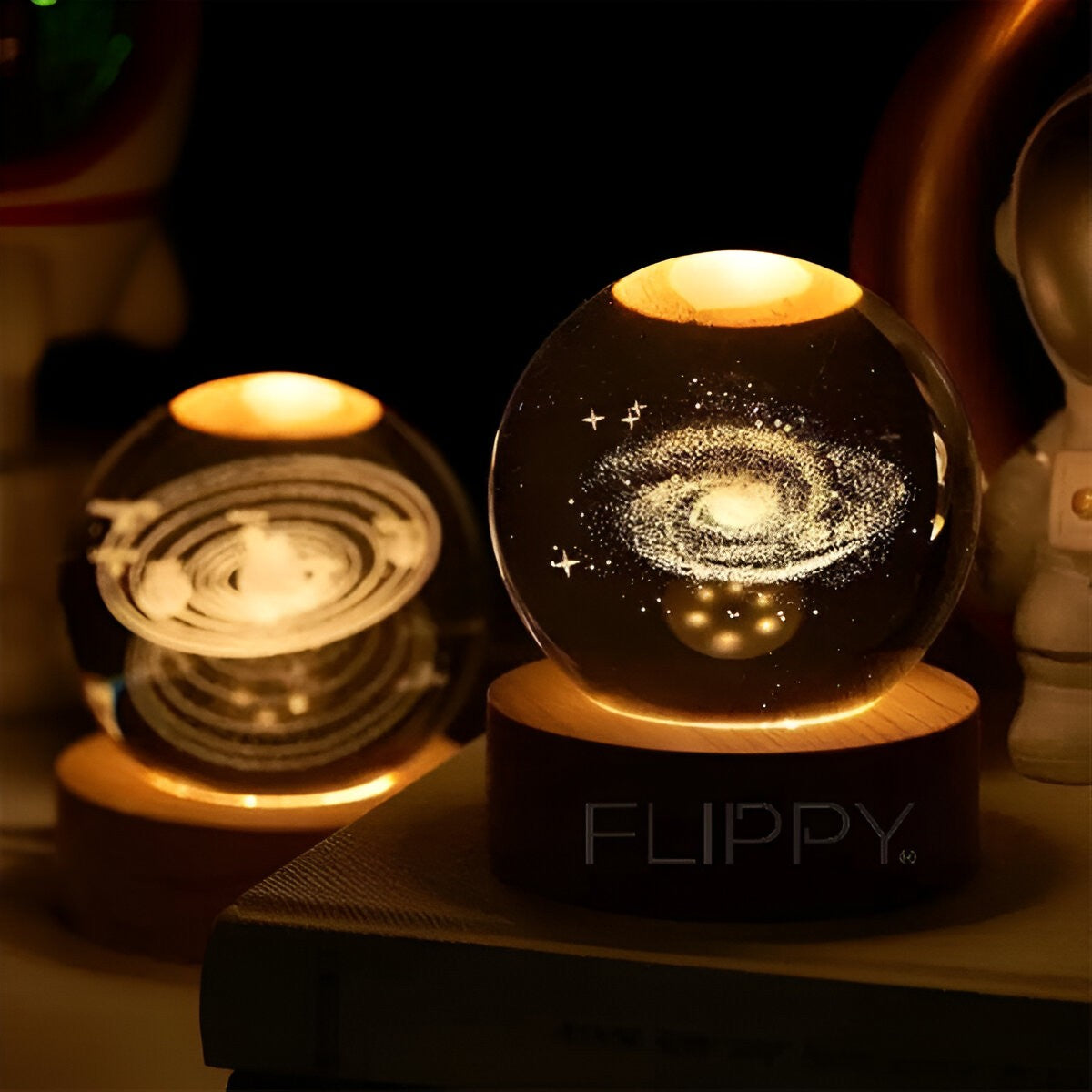 Lampa Led Decorativa, Cu Bila De Cristal Cu Diametru 6Cm, Alimentare Usb, Suport Din Lemn, Lumina