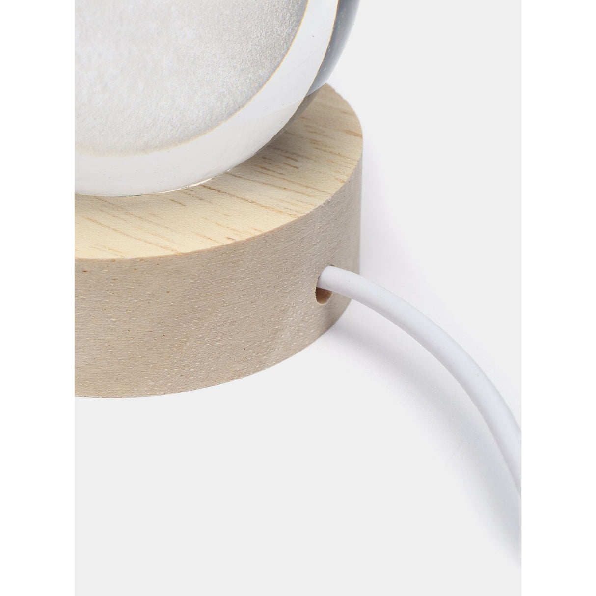 Lampa Led Decorativa, Cu Bila De Cristal Cu Diametru 6Cm, Alimentare Usb, Suport Din Lemn, Lumina