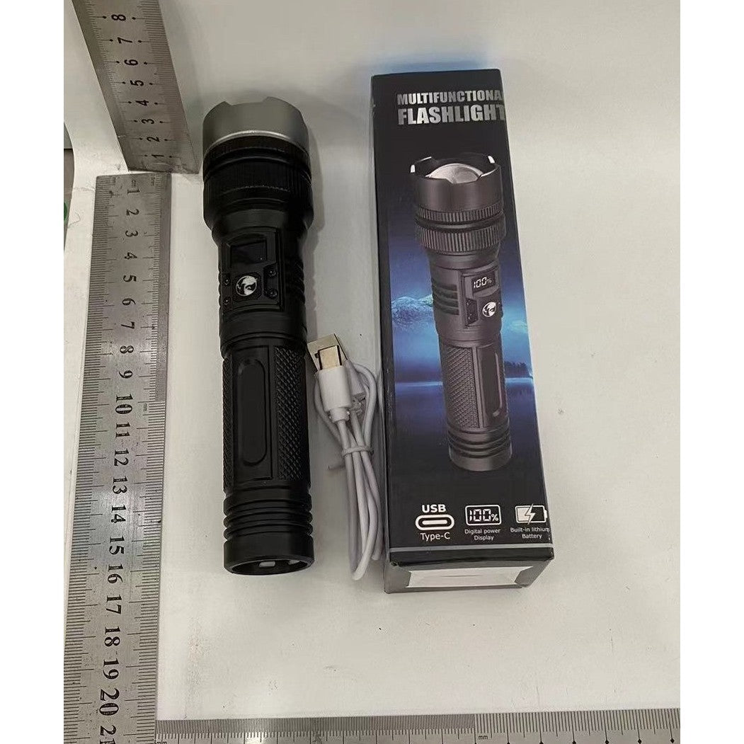 Lanternă T6 Power Bank 10W, detaliu buton și afișaj LCD indicator baterie