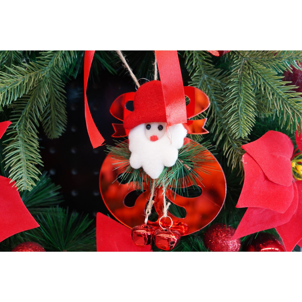 Ornament brad, Flippy, Rotund cu clopotei, Rosu, Lucios, 15*20CM, Acril, Interior/ Exterior - vivimall.ro