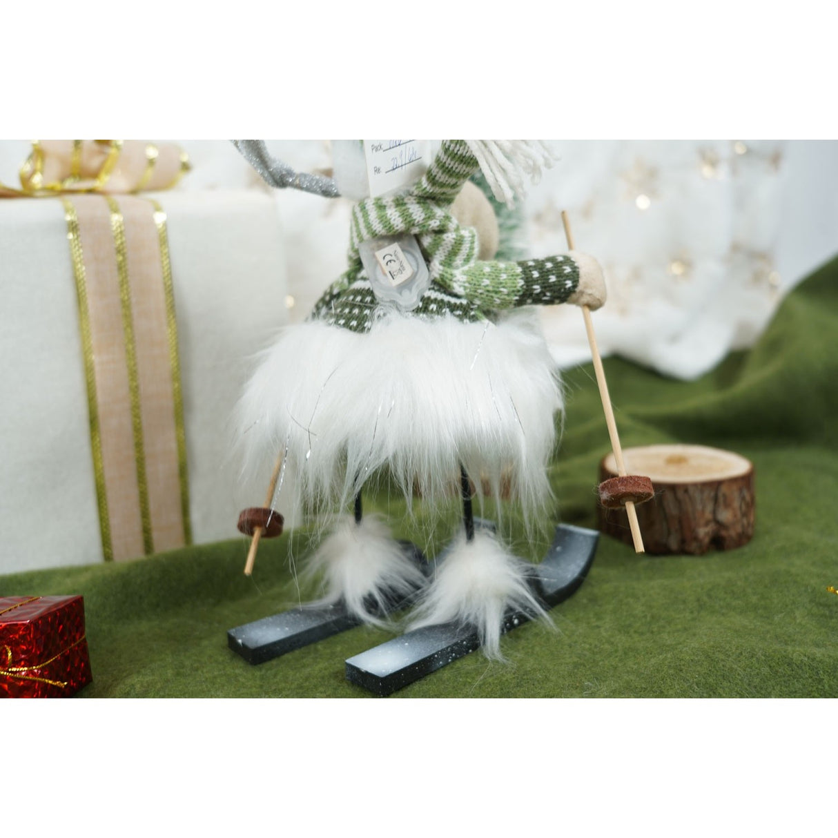 Ornament de Craciun ren pe schiuri model 2, Flippy, alb/verde, textil, 33 cm - vivimall.ro