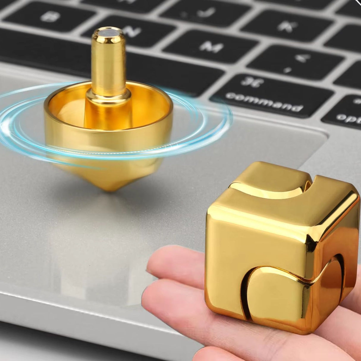 Jucarie Antistres Fidget Spinner, Flippy, Tip Cub, Metalic 2-in-1, Transformabil, Rulment Premium, Inox, Silentios, Gadget pentru Birou, 2.9 x 2.9 cm, Auriu - vivimall.ro