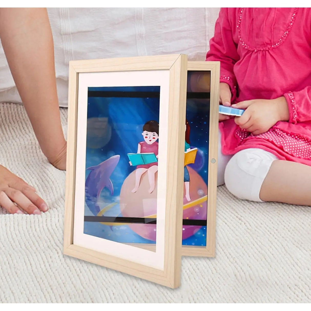 Rama Cutie pentru Foto si Cutie, Vivimall, din Lemn, cu Spatiu Pentru Depozitare, Pentru Desene si Picturi A4, Sticla Securizata, 35 x 26 x 4 cm, 530 g, Maro Lemn - vivimall.ro