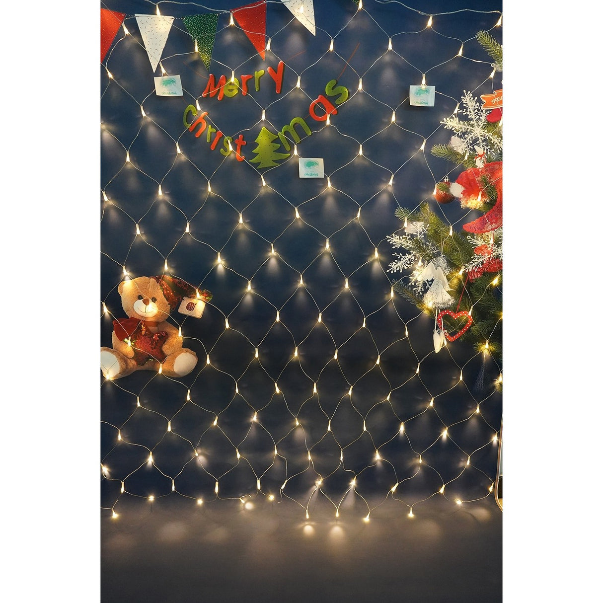 Sectiune Instalatie de Craciun Vivimall, Tip Plasa, 120 LED-uri, 1.5 x 1.5 m, 8 jocuri de lumini, Interconectabila, Fir transparent, Alb cald - vivimall.ro