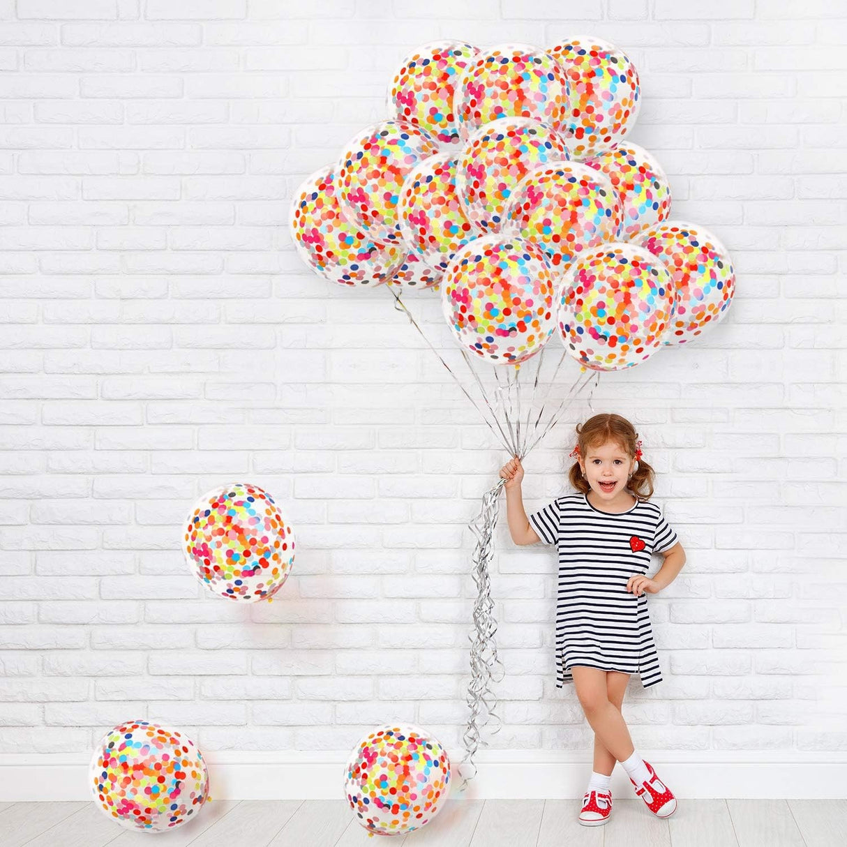 Set 10 Baloane din Latex, Vivimall, Model Party Confetti, 30 cm, Multicolore, 2.8 g