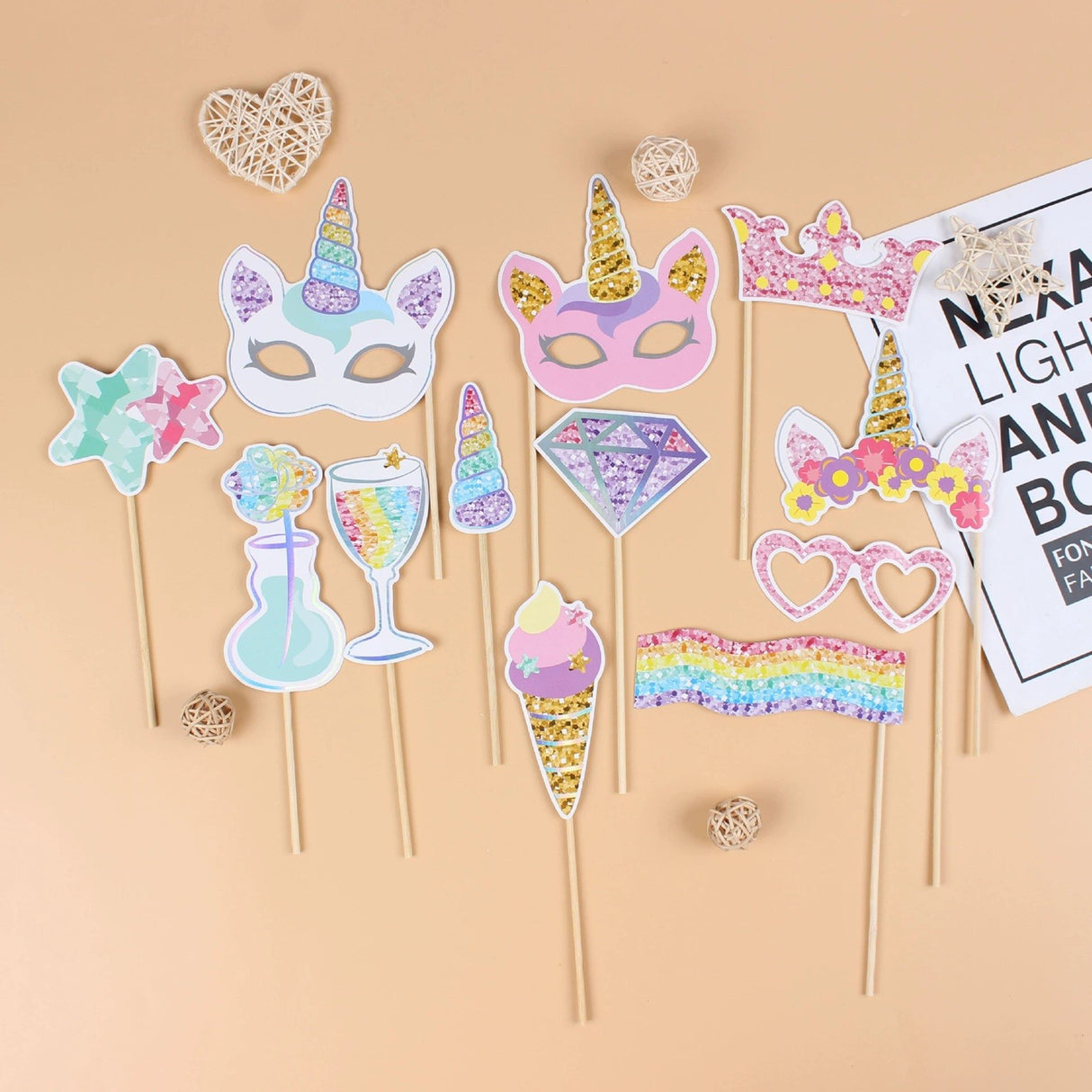 Set 12 Accesorii pentru Petrecere, Vivimall, Props pentru Photo Corner, Tema Aniversare Copii, Multicolor - vivimall.ro