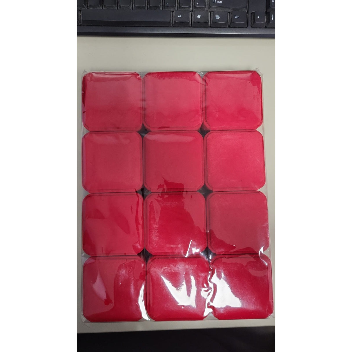 Set 12 Cutii pentru Martisoare/Brose, Catifea rosie, 7 x 7 cm - vivimall.ro