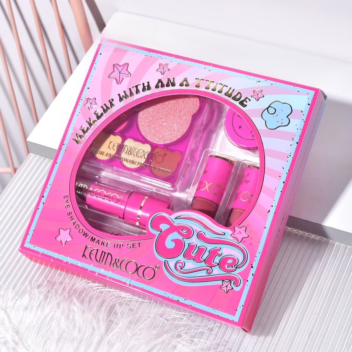 Set 6 Produse de Machiaj, KEVIN & COCO, Pink Bear, 16.2 x 16 x 2.5 cm - vivimall.ro