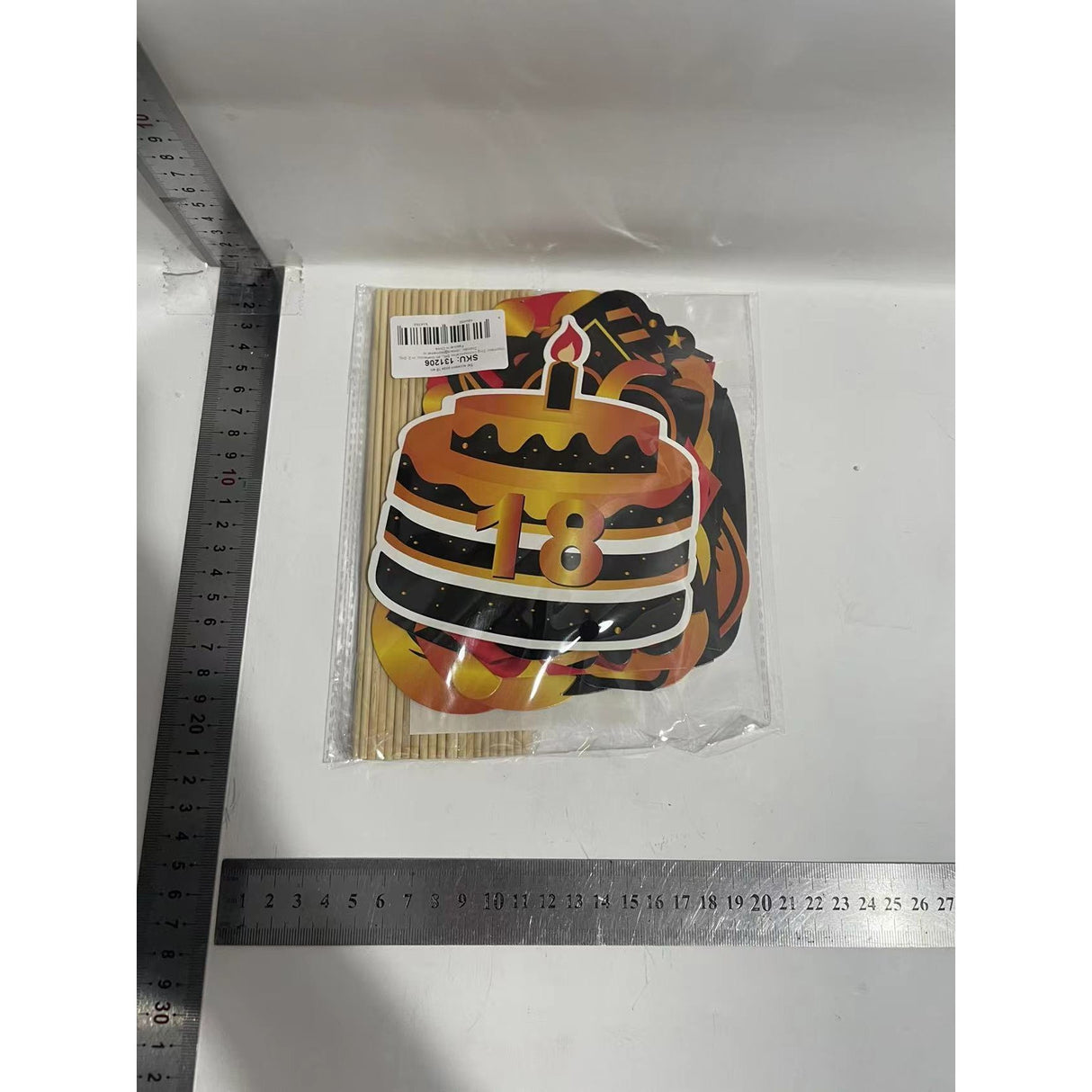 Set Accesorii pentru Petrecere, Vivimall, Props pentru Coltul de Poze, pentru Majorat, Aniversare 18 Ani, Ochelari, Palarii, Mustata, Cravata, pentru Evenimente, Multicolor - vivimall.ro