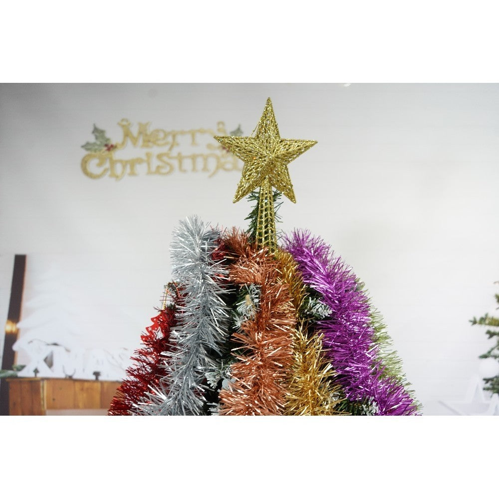 Set brad artificial de Craciun si elemente decorative, nins, decorat cu conuri pin, pentru perete/colt, inaltime 210 cm, diametru 149 cm, 1224 ramuri, Flippy, verde, suport metalic inclus - vivimall.ro