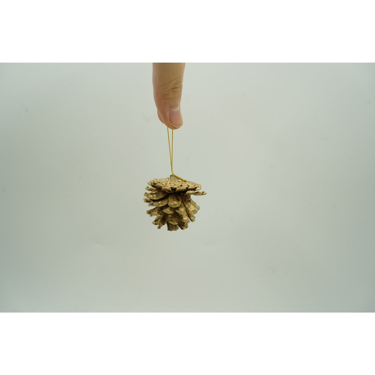 Set de 20 ornamente de brad, Flippy, de tip Glob, Multicolor, din polistiren, cu finisaj sclipitor , cutie  4  cm adancime x 20  cm lungime x 16  cm inaltime - vivimall.ro