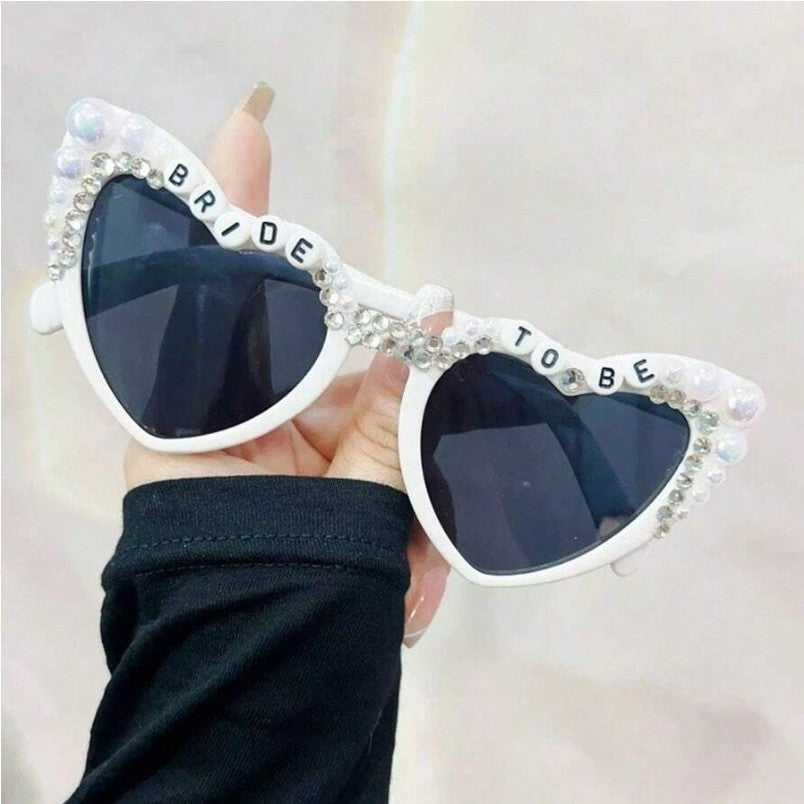 Ochelari Decorativi, Vivimall, Model Bride to Be, cu Perle, pentru Nunta, din PC, 15.3 x 5.7 x 14.5 cm, Alb - vivimall.ro