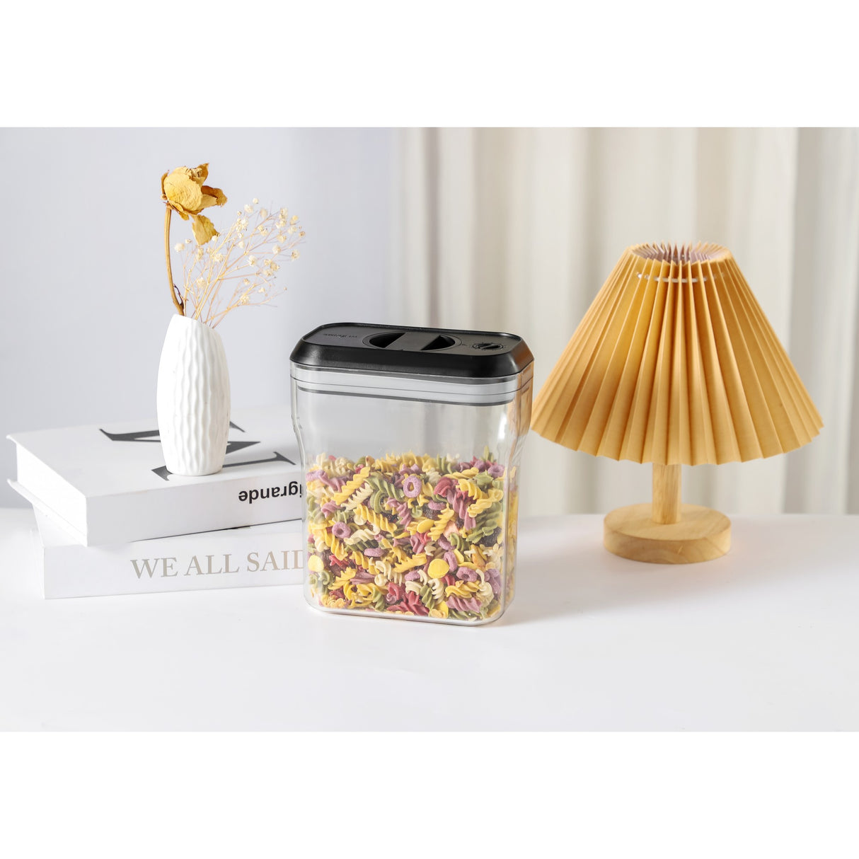 Recipient Din Plastic, Pentru Alimente/Obiecte, Inchidere Ermetica Rotire 90 Grade, 2L, 20.5 X 10.5 X 27 Cm, Transparent - vivimall.ro