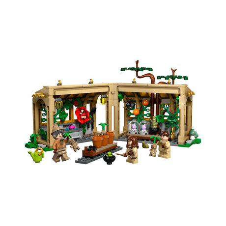 LEGO HARRY POTTER CASTELUL HOGWARTS LECTIA DE IERBOLOGIE 76445