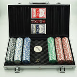 Set De Poker Complex Cu 300 De Jetoane Include 2 Seturi De Carti, 5 Zaruri, Echipat Cu Servieta De Aluminiu Cu Dimensiunile - vivimall.ro