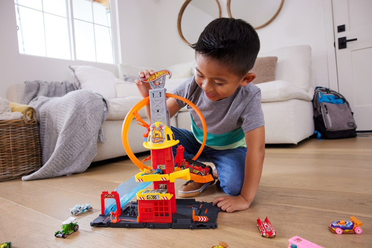 HOT WHEELS STATIA DE POMPIERI SUPER LOOP
