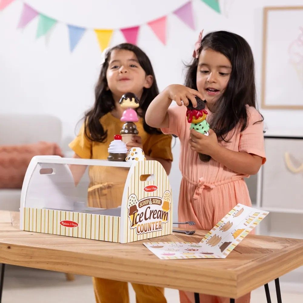 MELISSA AND DOUG SCOOP AND SERVE SET DE JOACA DIN LEMN TEJGHEAUA CU INGHETATA