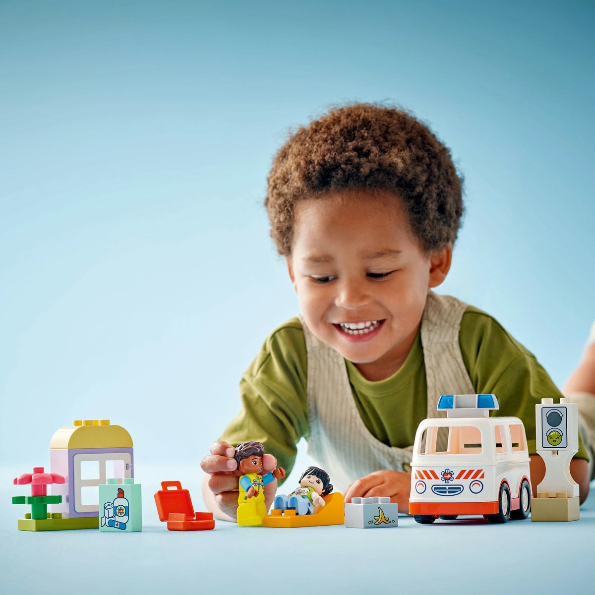 LEGO DUPLO AMBULANTA SI SOFER 10447