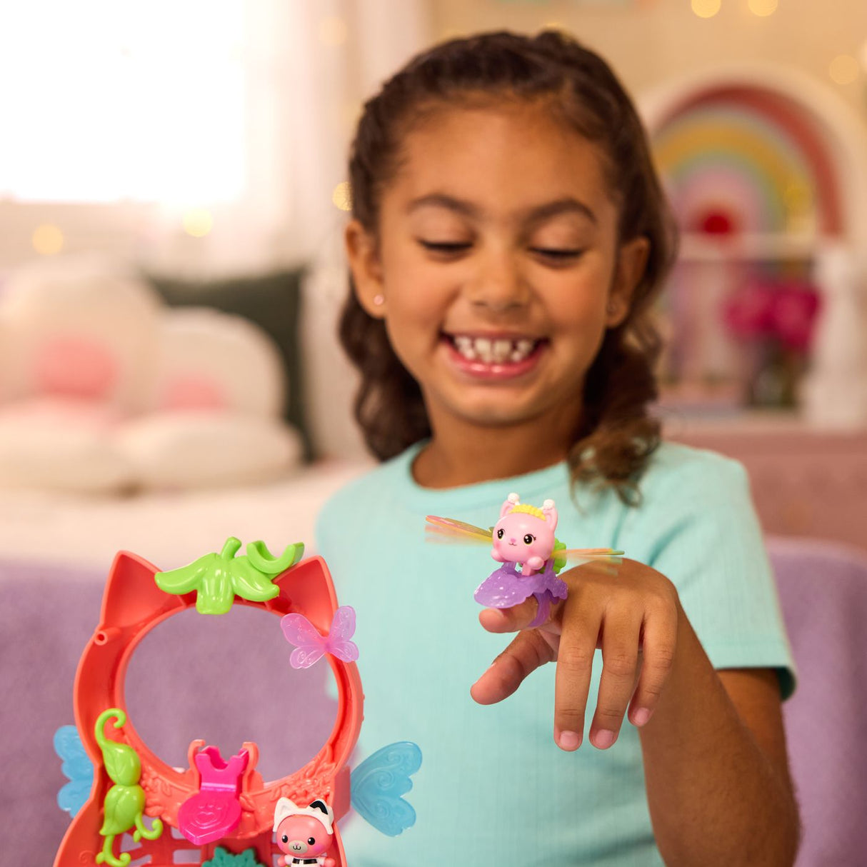 GABBYS DOLLHOUSE FAIRYLANDIA SET DE JOACA ZANA PISICUTEI CU FIGURINE SI ACCESORII