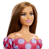 PAPUSA BARBIE FASHIONISTA SATENA CU ROCHIE ROZ CU BULINE
