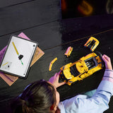 LEGO TECHNIC CHEVROLET CORVETTE STINGRAY 42205