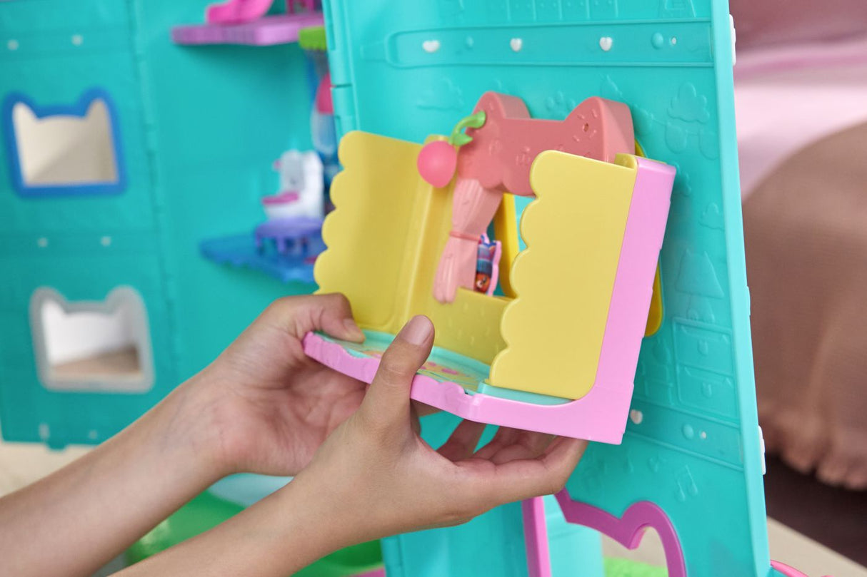 GABBYS DOLLHOUSE FILMUL BUCATARIA MAGICA A LUI CAKEYS CU FIGURINE SI ACCESORII