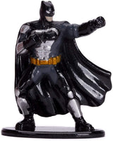 BATMAN AUTOMOBIL BATMOBILE JUSTICE LEAGUE 1:32