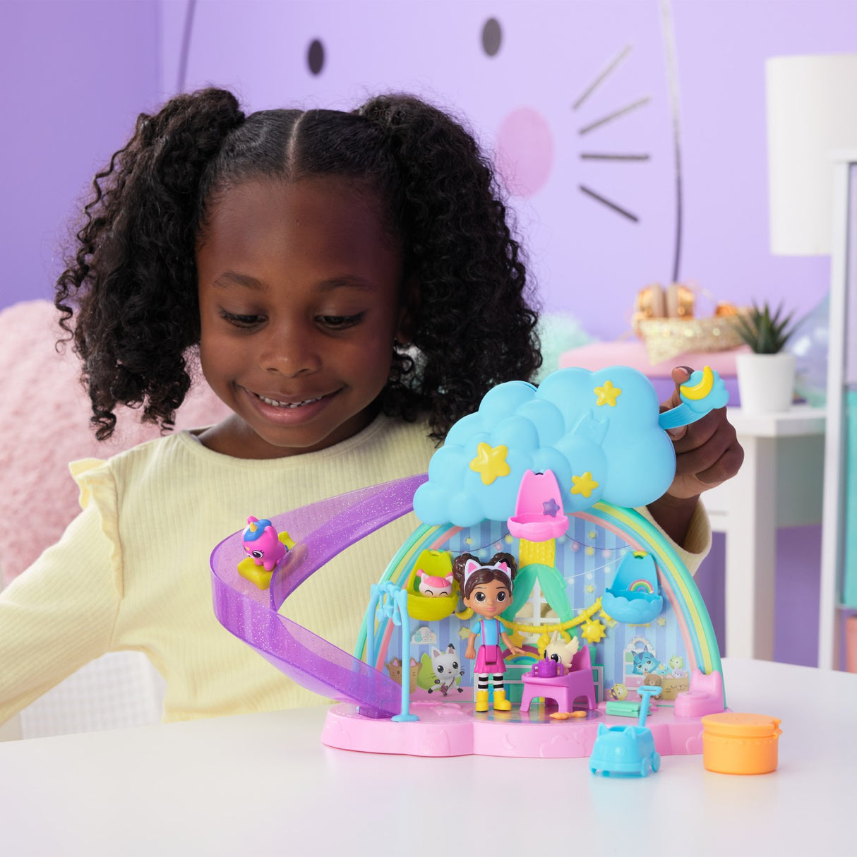 GABBYS DOLLHOUSE SET CAMERA DE JOACA KITTY CARE EAR PURRFECT