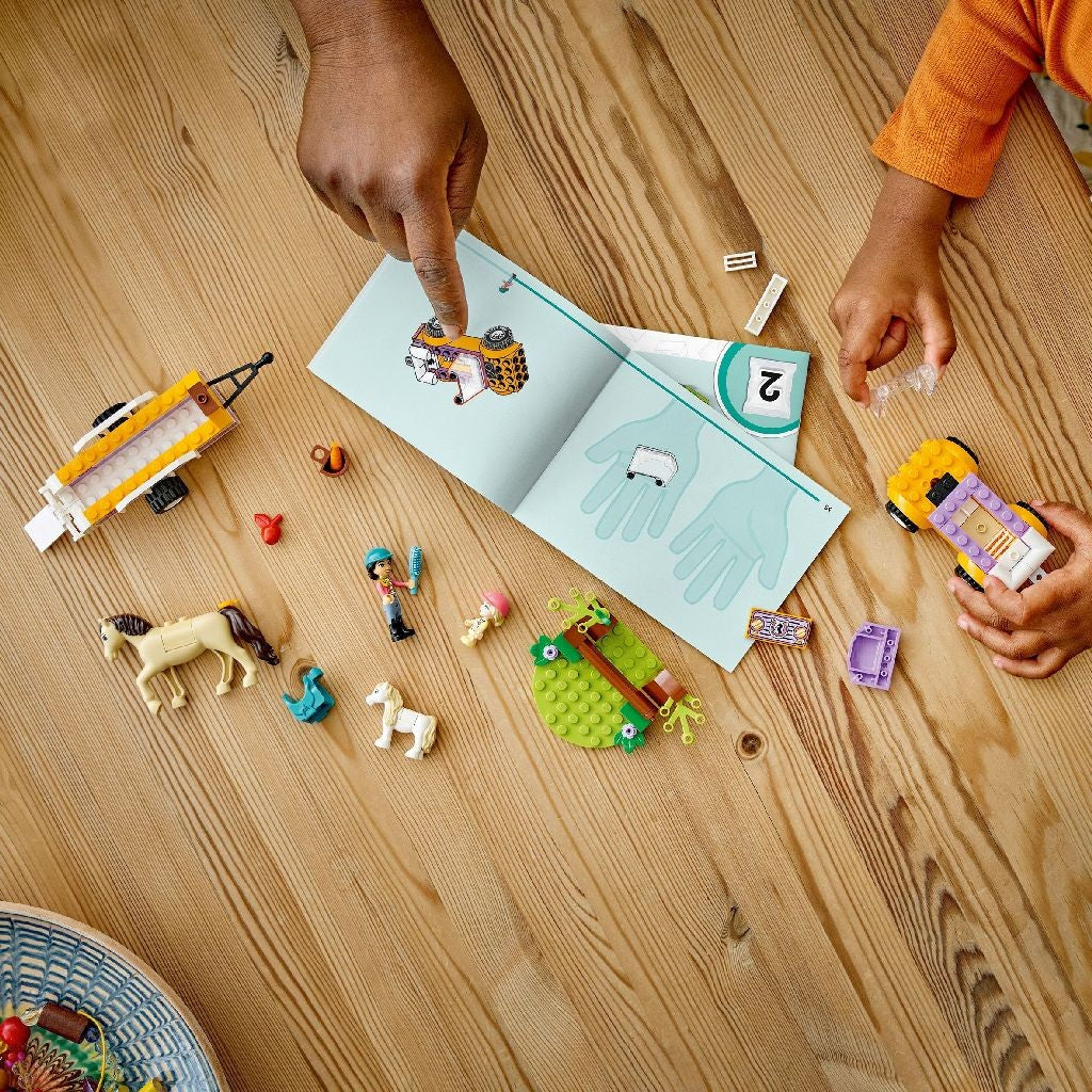 LEGO FRIENDS REMORCA CU CAL SI PONEI 42634