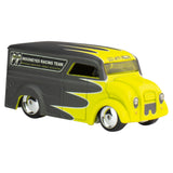 HOT WHEELS PREMIUM REAL RIDERS POP CULTURE MASINUTA METALICA DAIRY DELIVERY SCARA 1:64
