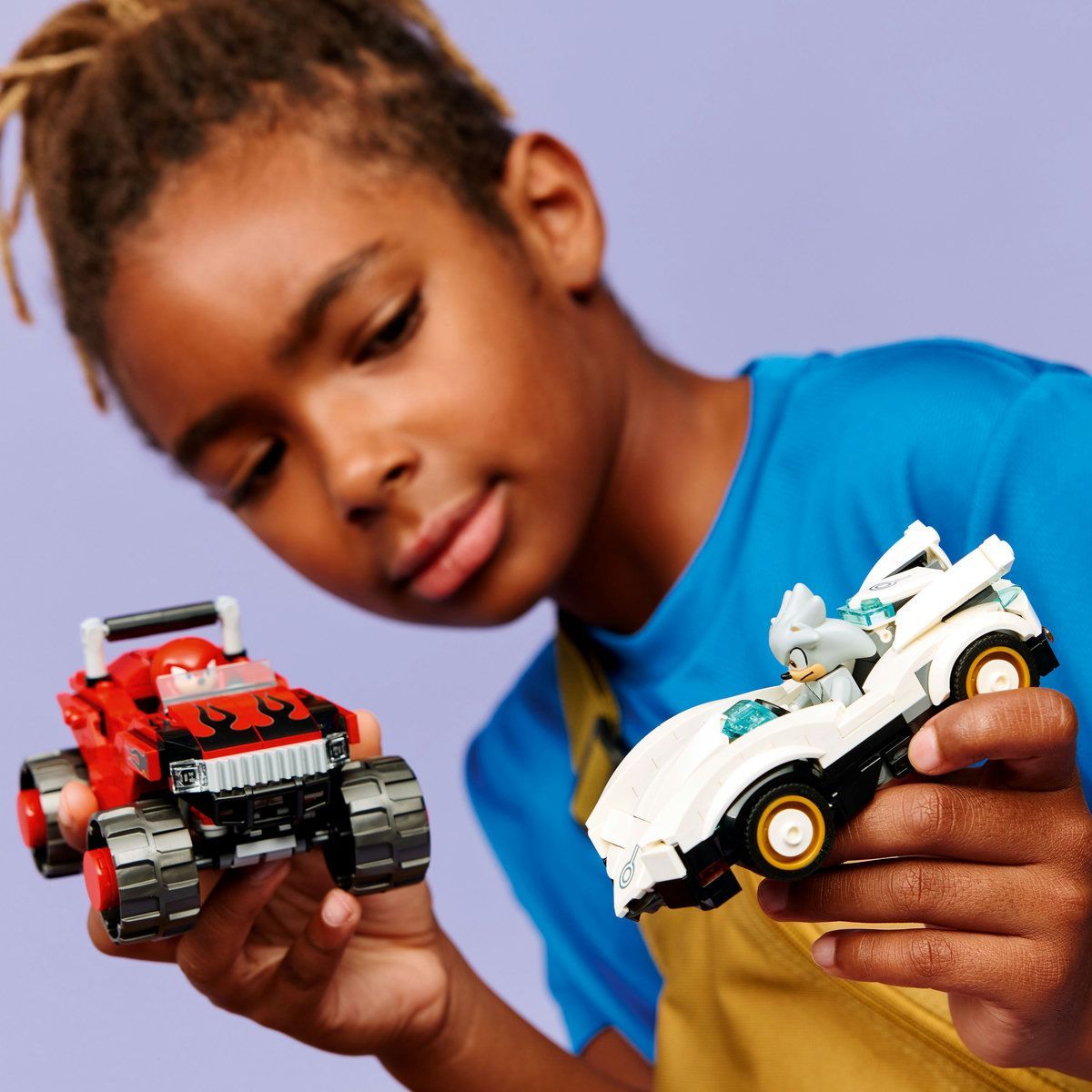 LEGO SONIC MASINA LUI SILVER VS CAMIONUL GIGANT AL LUI KNUCKLES 77118
