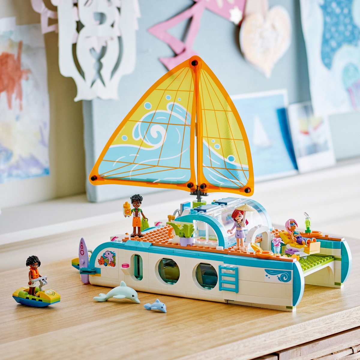 LEGO FRIENDS CALATORIA AVENTUROASA CU BARCA 42664