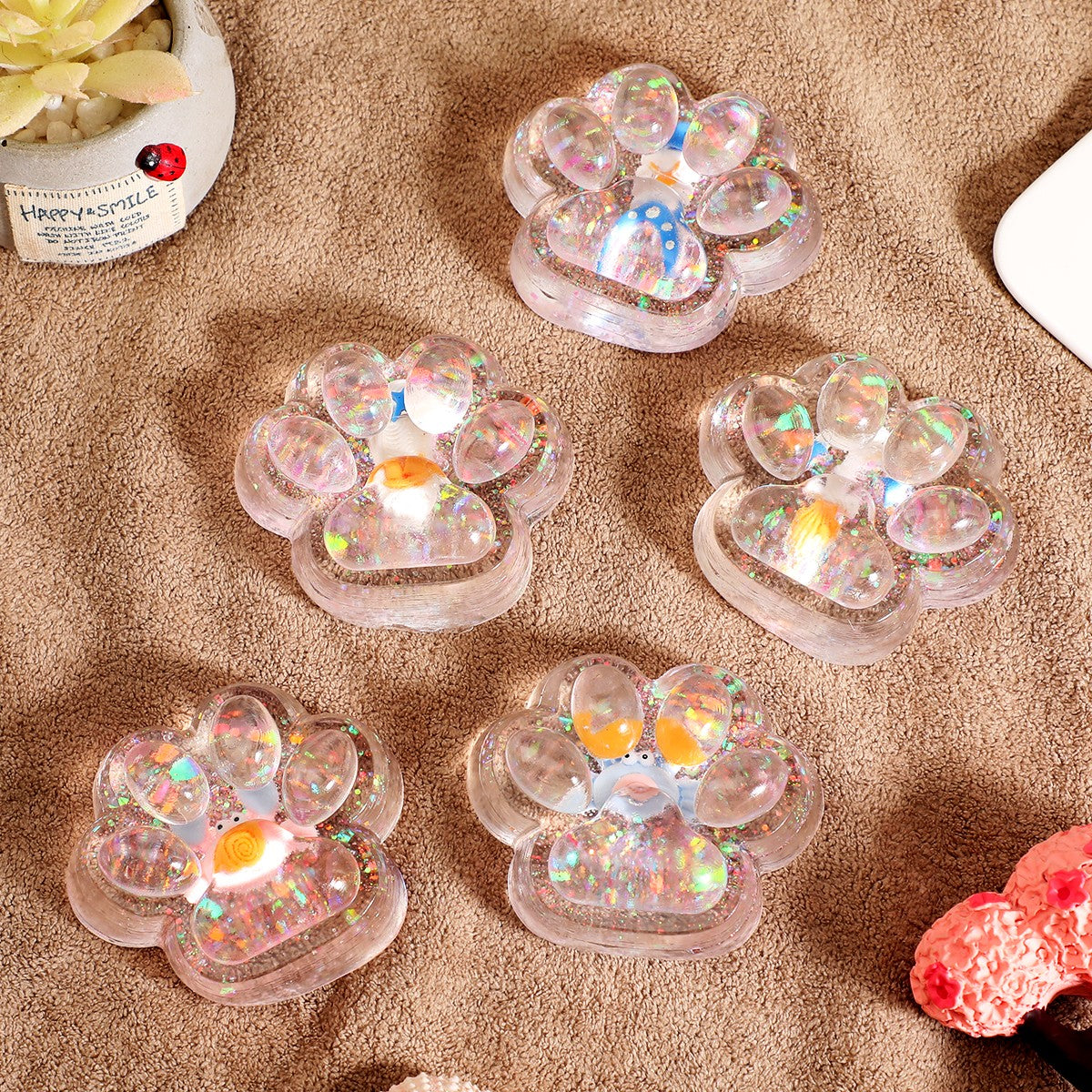 Jucarie Antistres Squishy, Vivimall, cu Revenire Lenta, Squeeze Pinch Family, Model Cat Paw, 6.5 x 7 cm, din Tpr, 4-6 Ani, Model 6 Ocean, Transparent