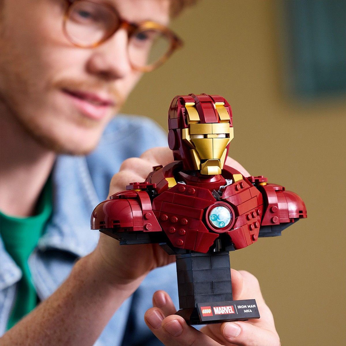 LEGO SUPER HEROES BUST IRON MAN 76327