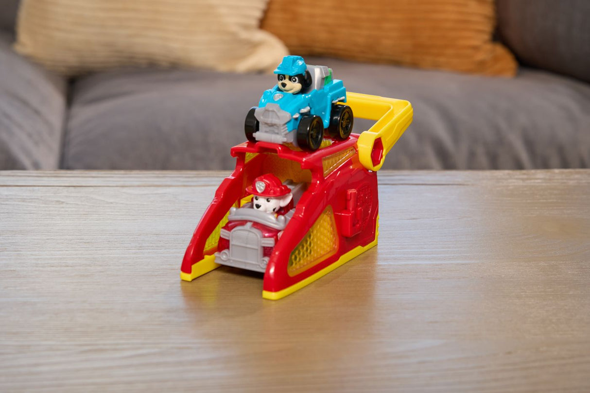 PATRULA CATELUSILOR SET FIGURINA MARSHALL  SI VEHICUL CU LANSATOR