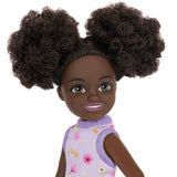 BARBIE PAPUSA CHELSEA CREOLA CU PAR AFRO SI ROCHITA MOV