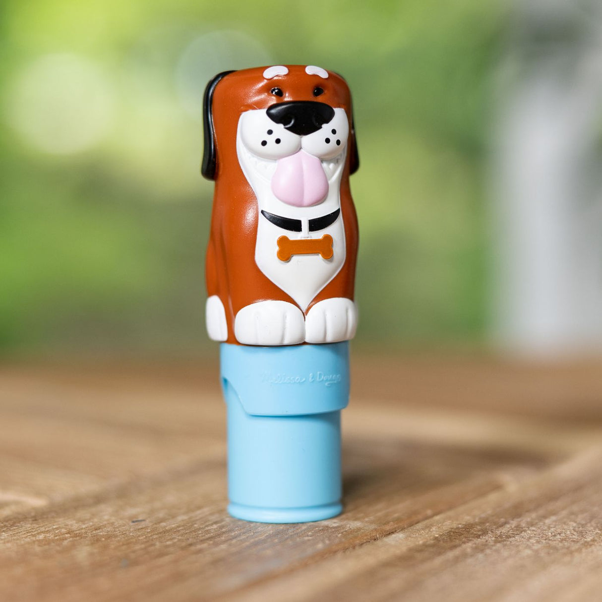 MELISSA AND DOUG SET DE JOACA AUTOCOLANTE SI STAMPILA CU CATELUS REINCARCABILA