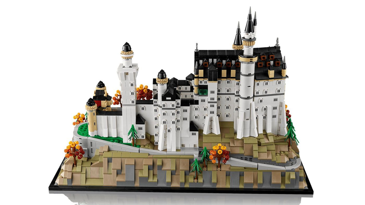 LEGO ARHITECTURE CASTELUL NEUSCHWANSTEIN 21063