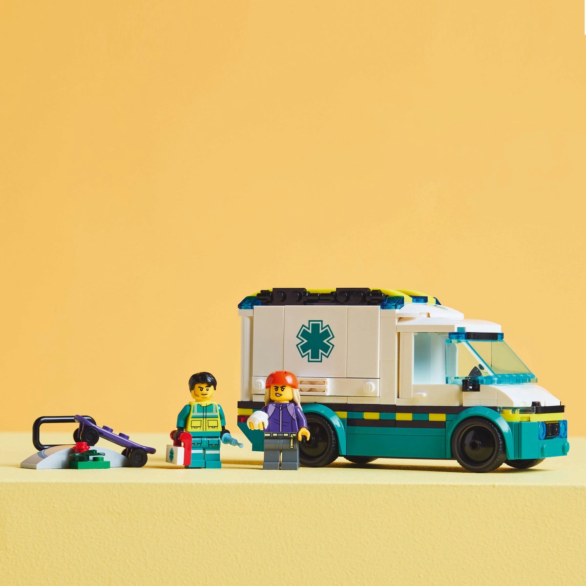 LEGO CITY AMBULANTA DE URGENTE 60451